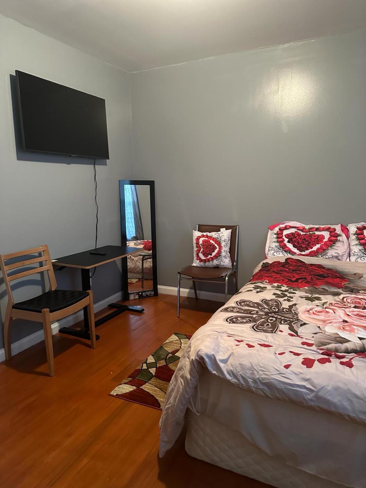 Divine Villa And Resorts 67 Sherman 5Mins To Ewr Airport And 4Mins To Penn Station Newark, 20Mins To New York Esterno foto