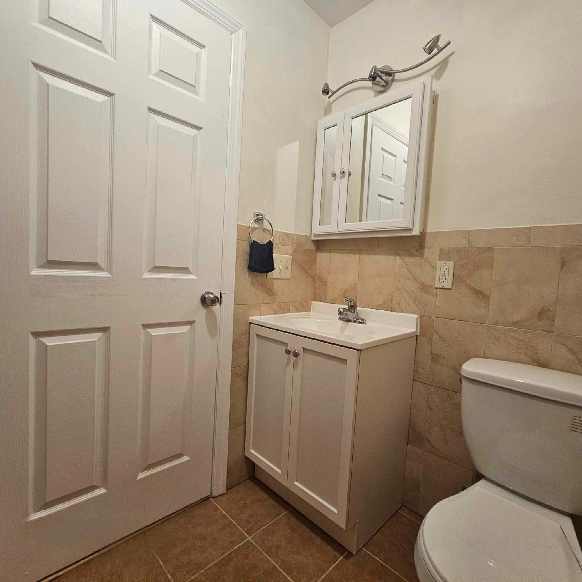Divine Villa And Resorts 67 Sherman 5Mins To Ewr Airport And 4Mins To Penn Station Newark, 20Mins To New York Esterno foto
