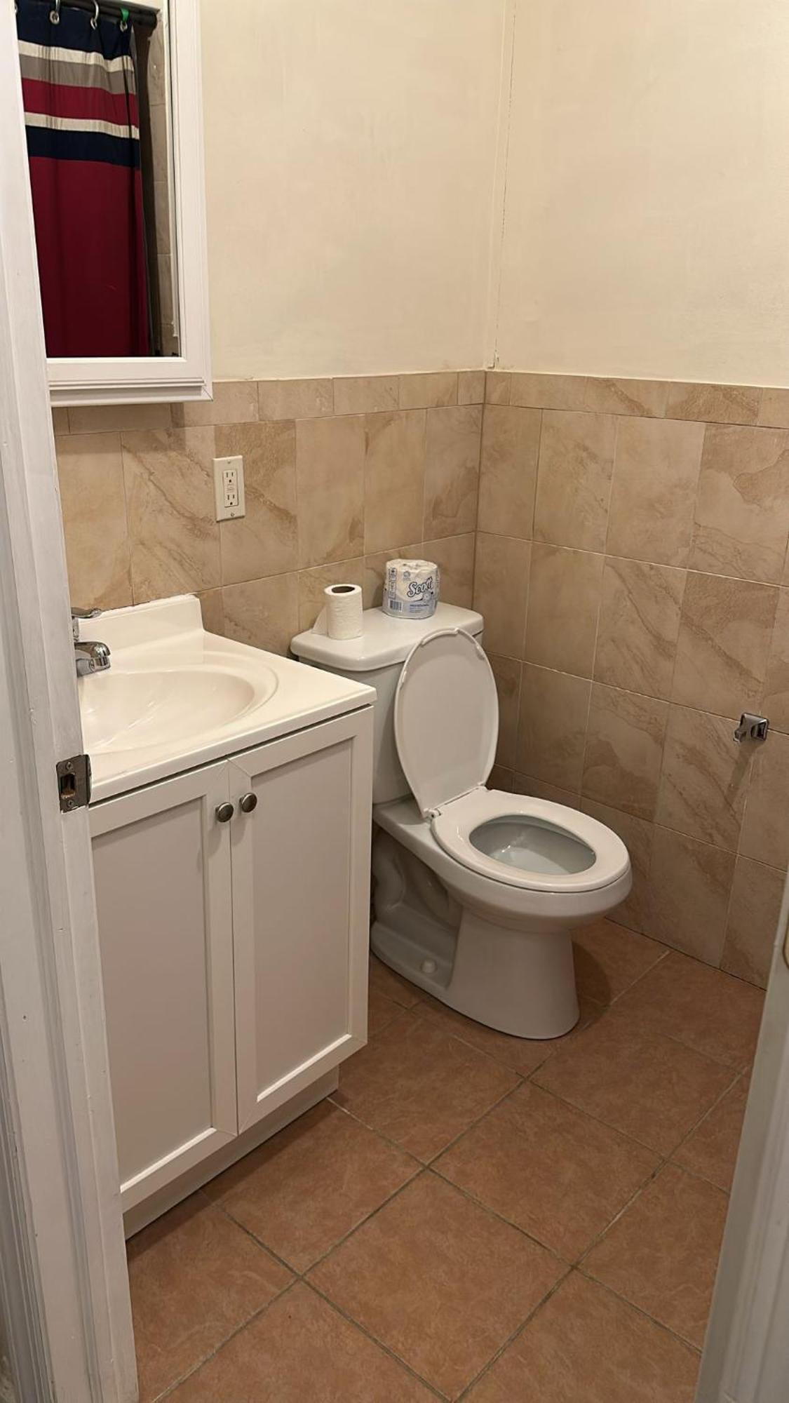 Divine Villa And Resorts 67 Sherman 5Mins To Ewr Airport And 4Mins To Penn Station Newark, 20Mins To New York Camera foto